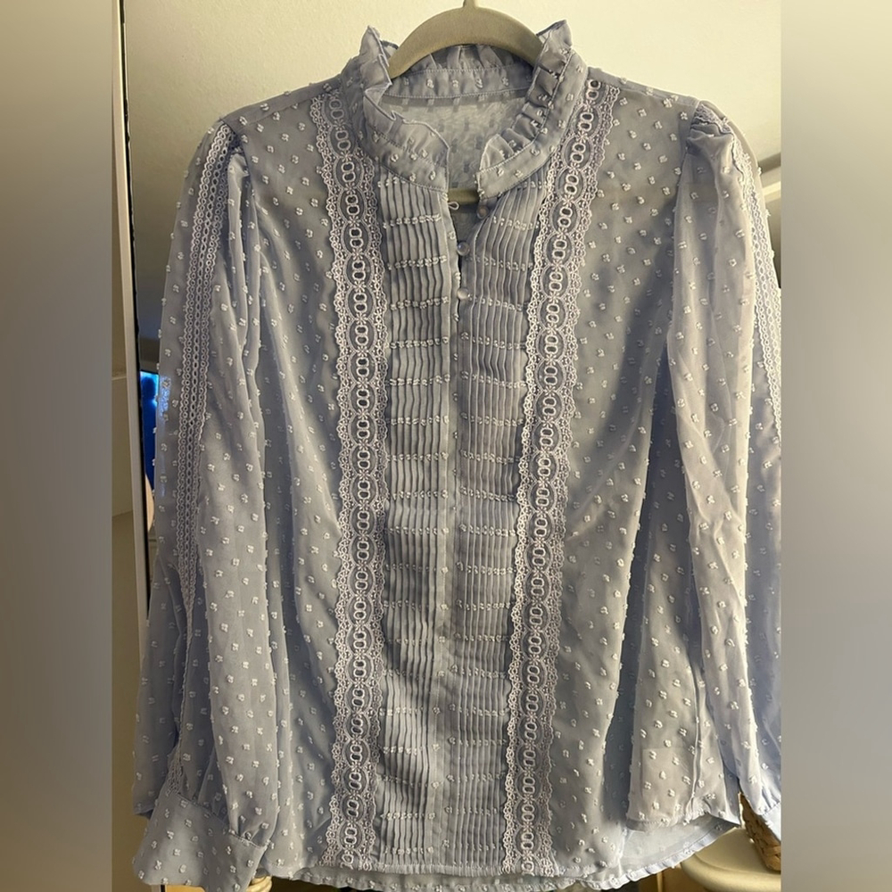 NEW Light Blue Long Sleeve Embroidered Eyelet Dressy Career Blouse L